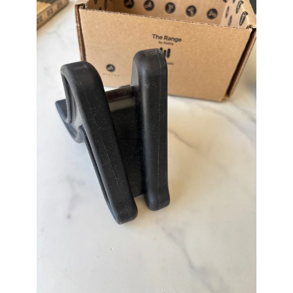Aletha Health The Range Neck Shoulder Jaw Tension Release Massage Tool Black